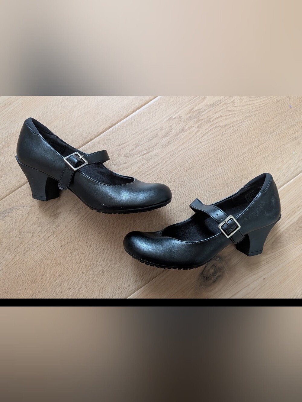 SafeTStep Comfort Black Mary Jane Pump Heels Size 5